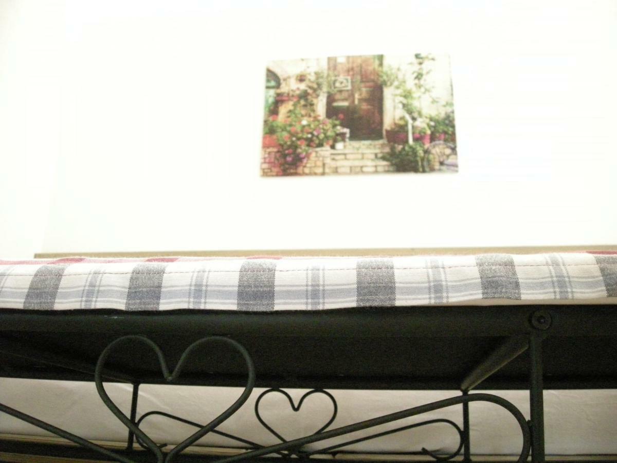 B&B Il Crocevia Тельйо Екстер'єр фото